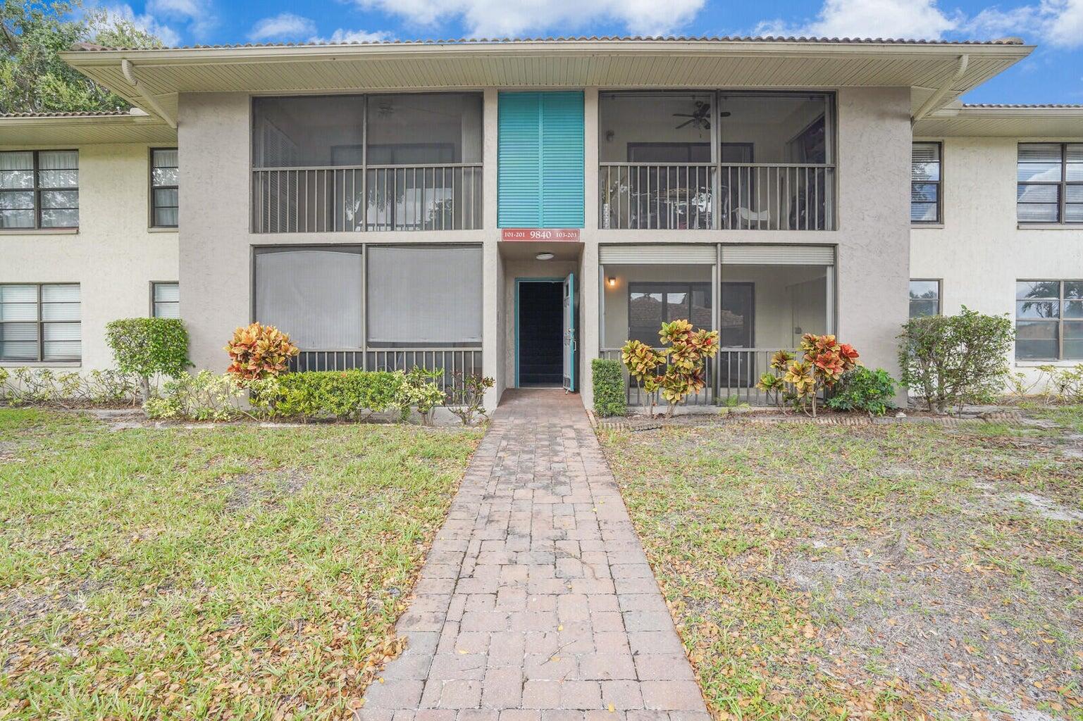 9840 Pineapple Tree Drive 103, Boynton Beach, FL 33436