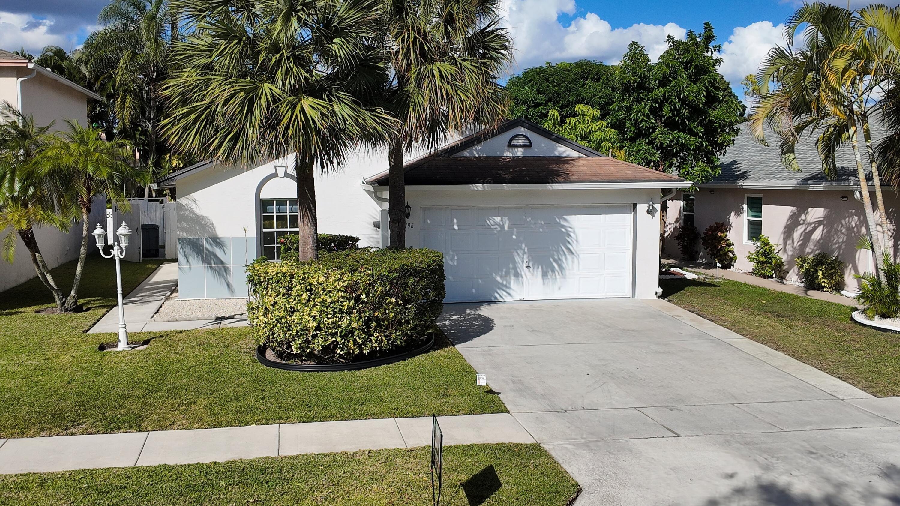 6196 Azalea Circle, West Palm Beach, FL 33415