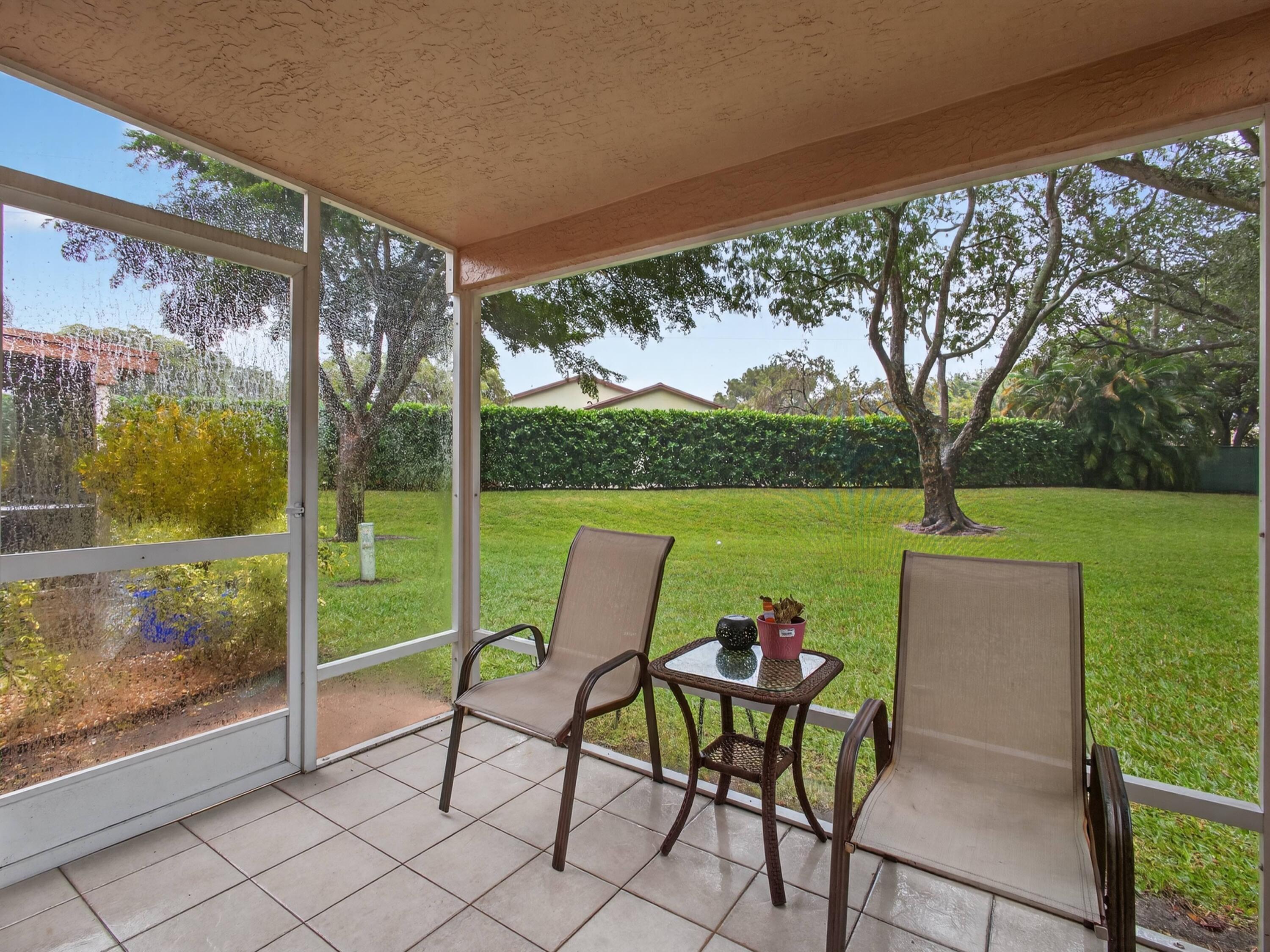 9880 Kamena Circle, Boynton Beach, FL 33436