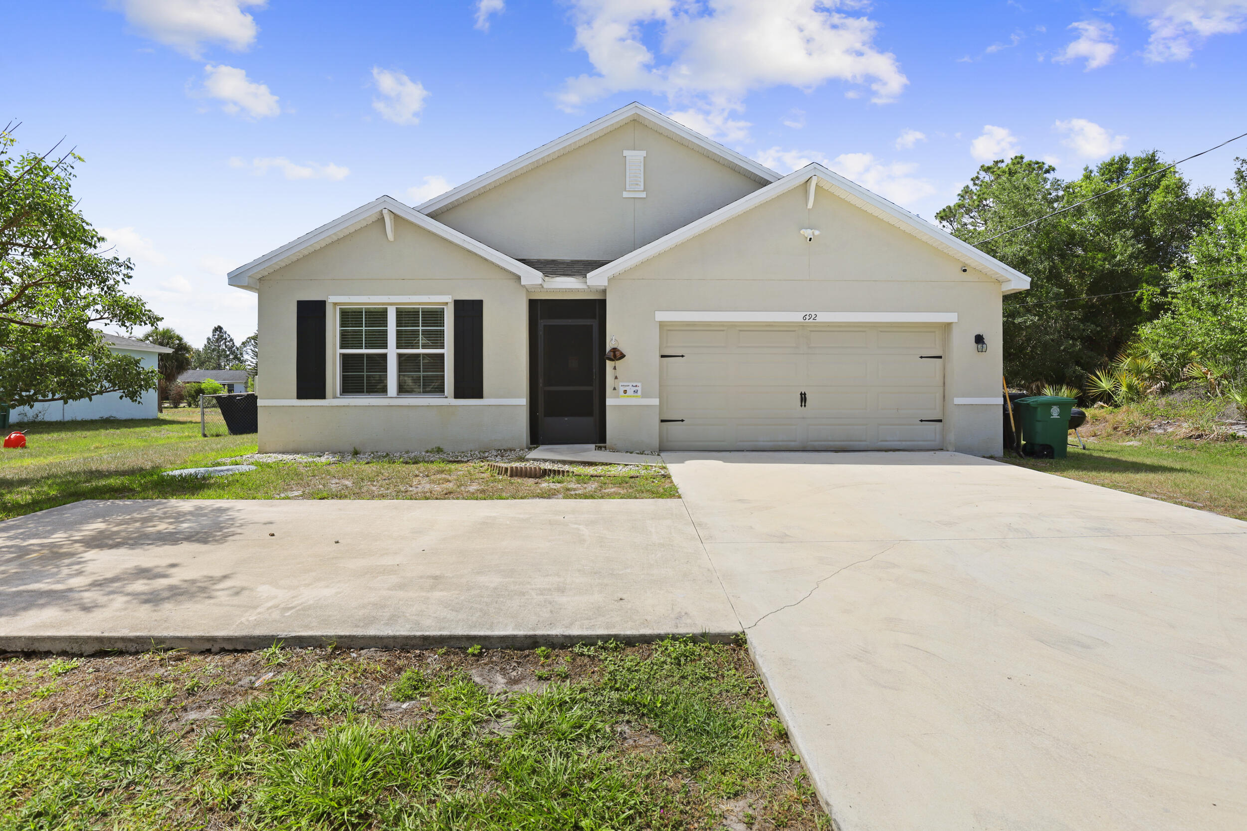 692 SW Paar Drive, Port St. Lucie, FL 34953