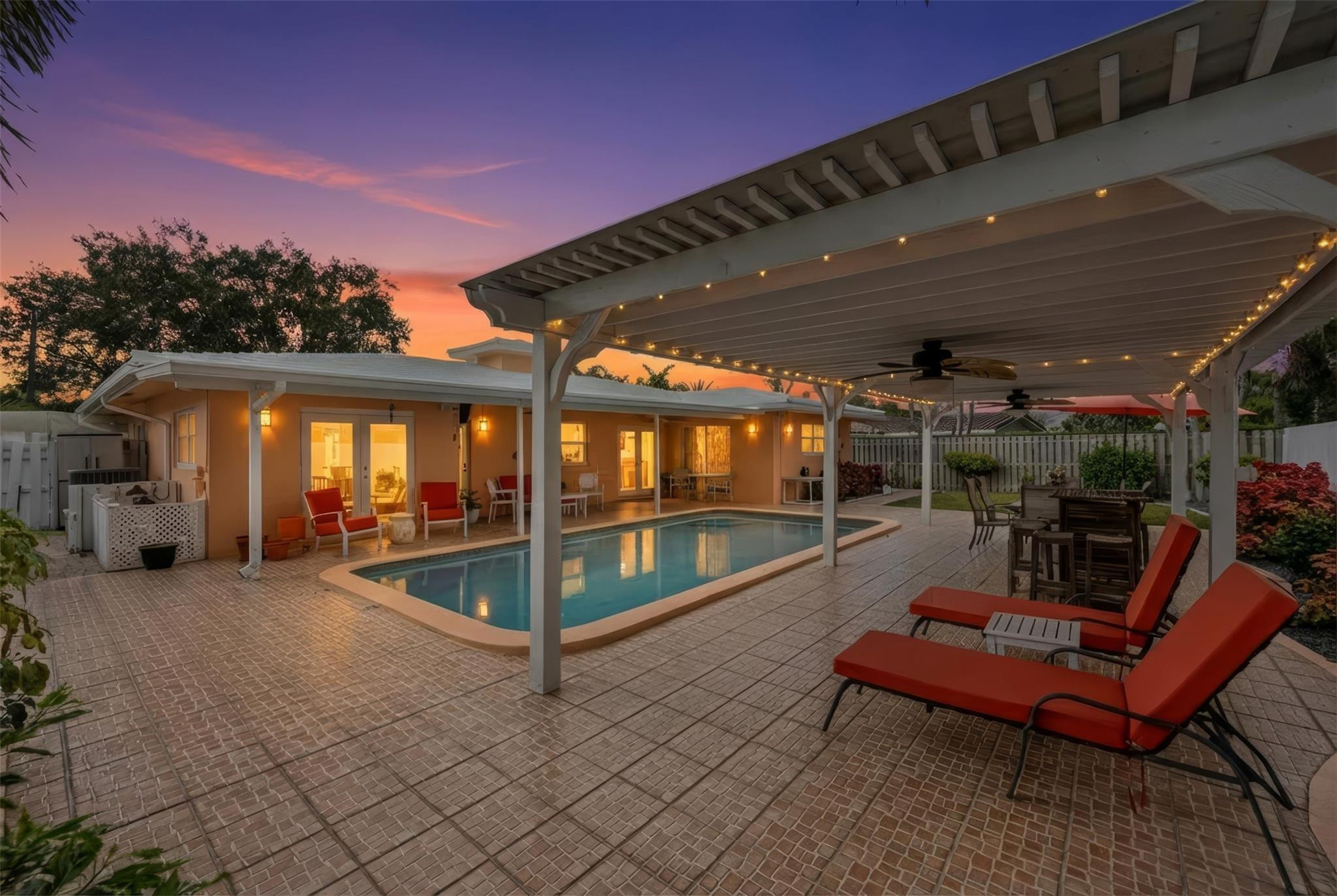 5284 NE 18th Terrace, Fort Lauderdale, FL 33308