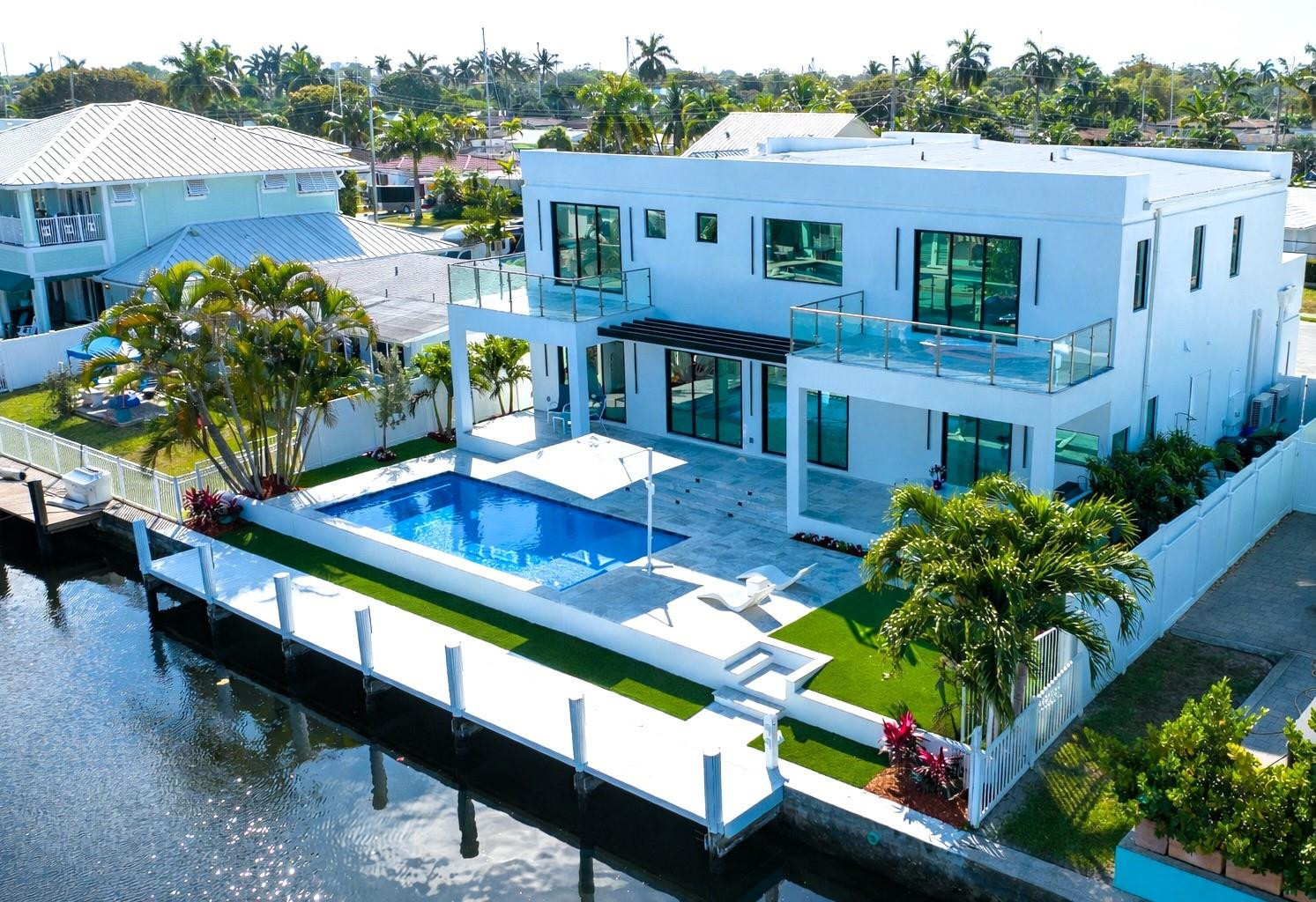 1205 Avocado Isle, Fort Lauderdale, FL 33315