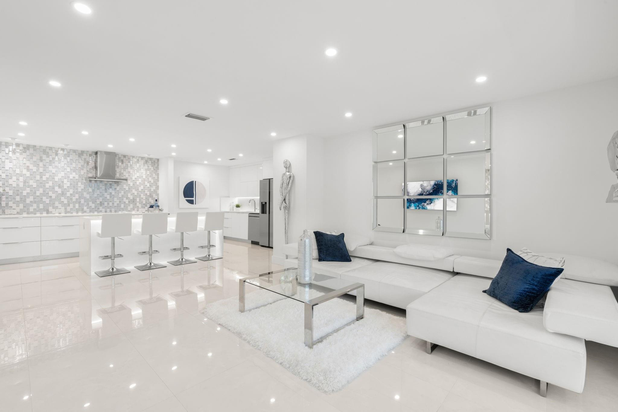 6395 Bay Club Drive 2, Fort Lauderdale, FL 33308