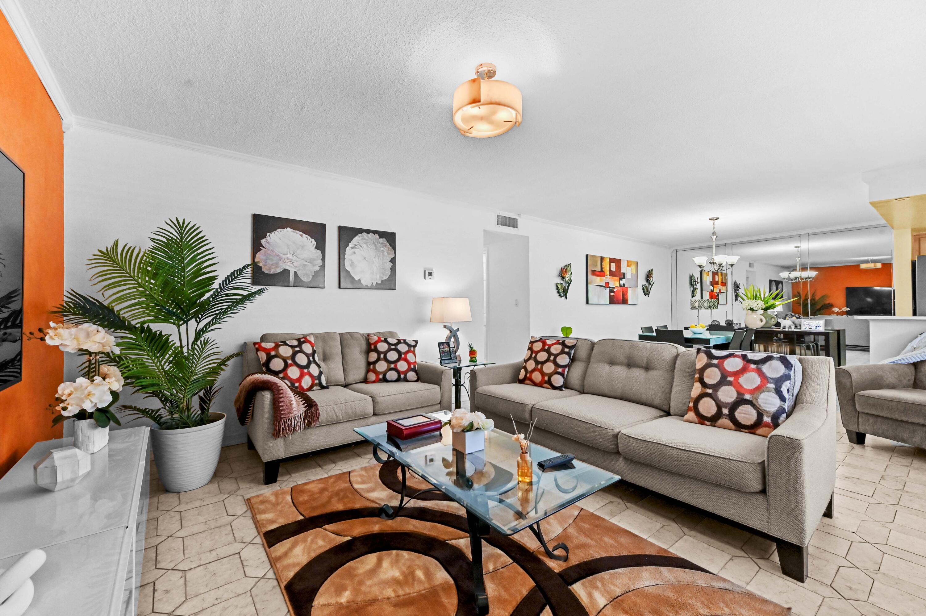 200 NE 12th Avenue 3a, Hallandale Beach, FL 33009