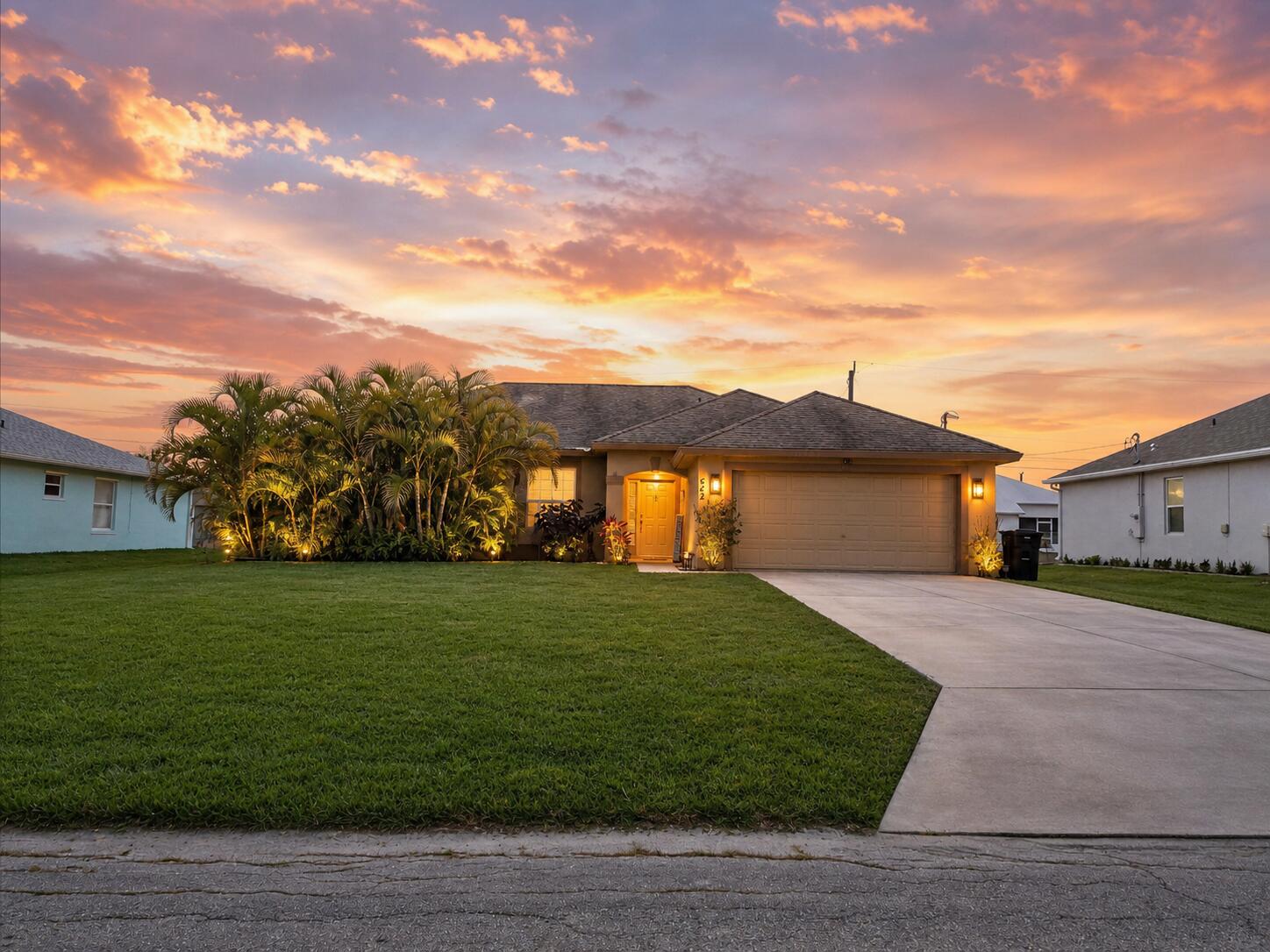 542 SW Prater Avenue, Port St. Lucie, FL 34953