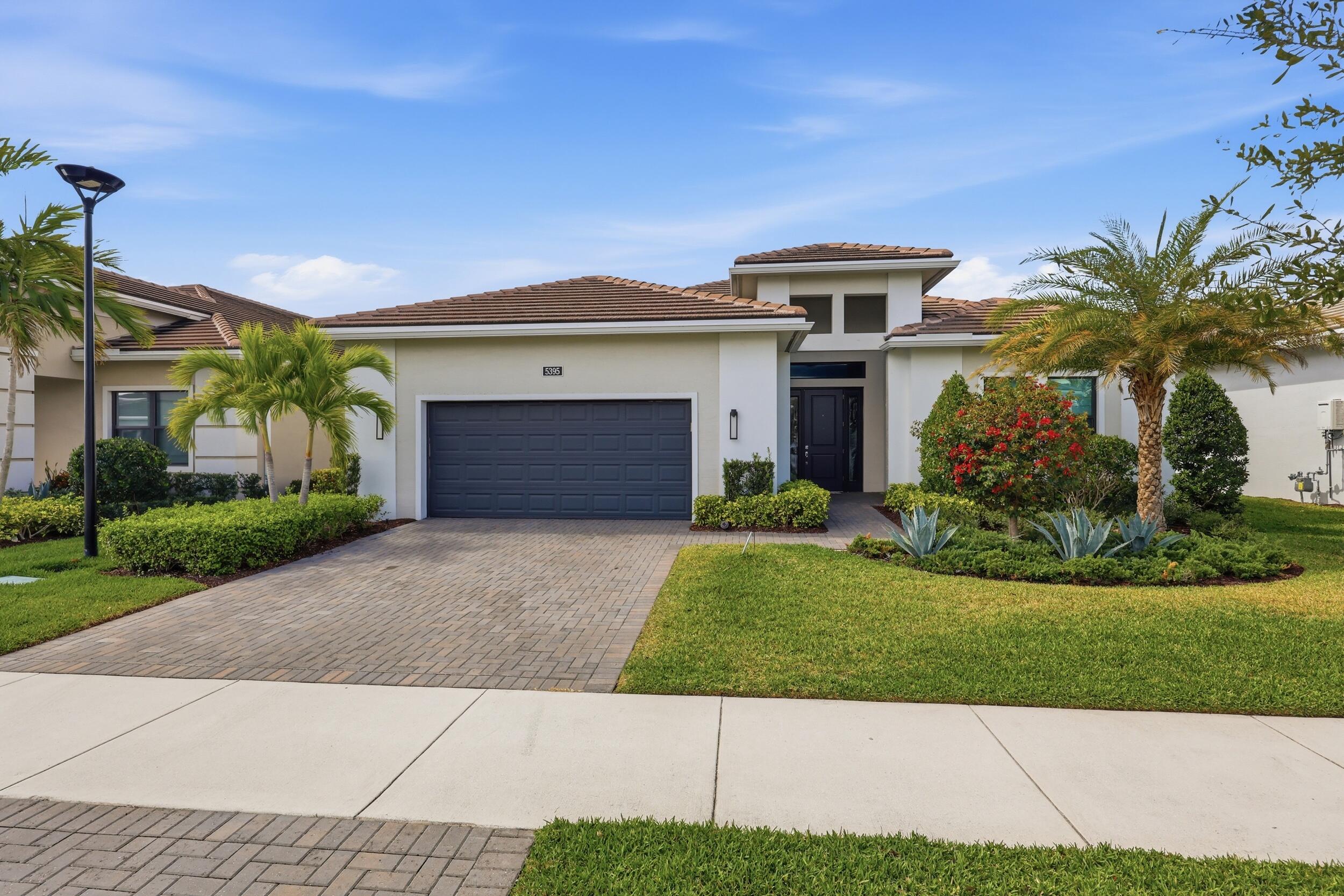 5395 Saint Vincent Lane, The Acreage, FL 33470