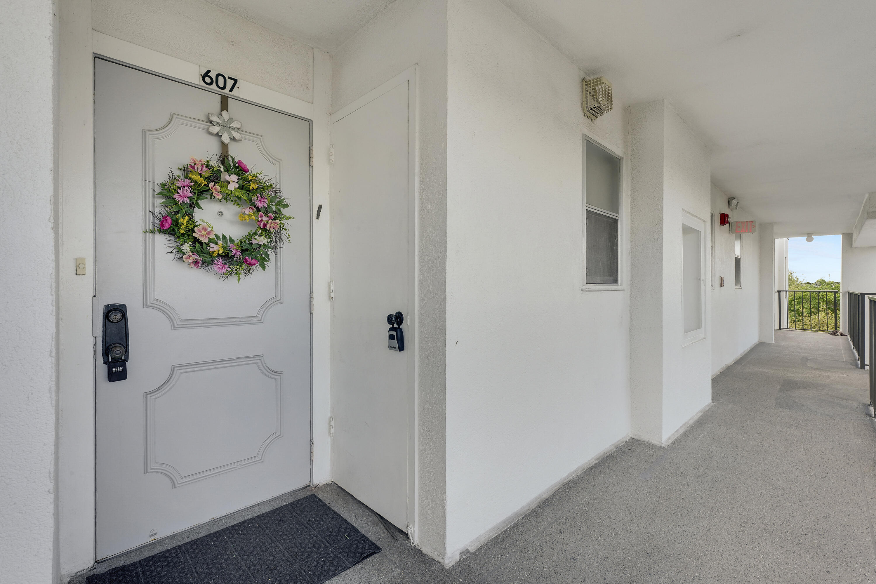 3597 Birdie Drive 607, Lake Worth, FL 33467