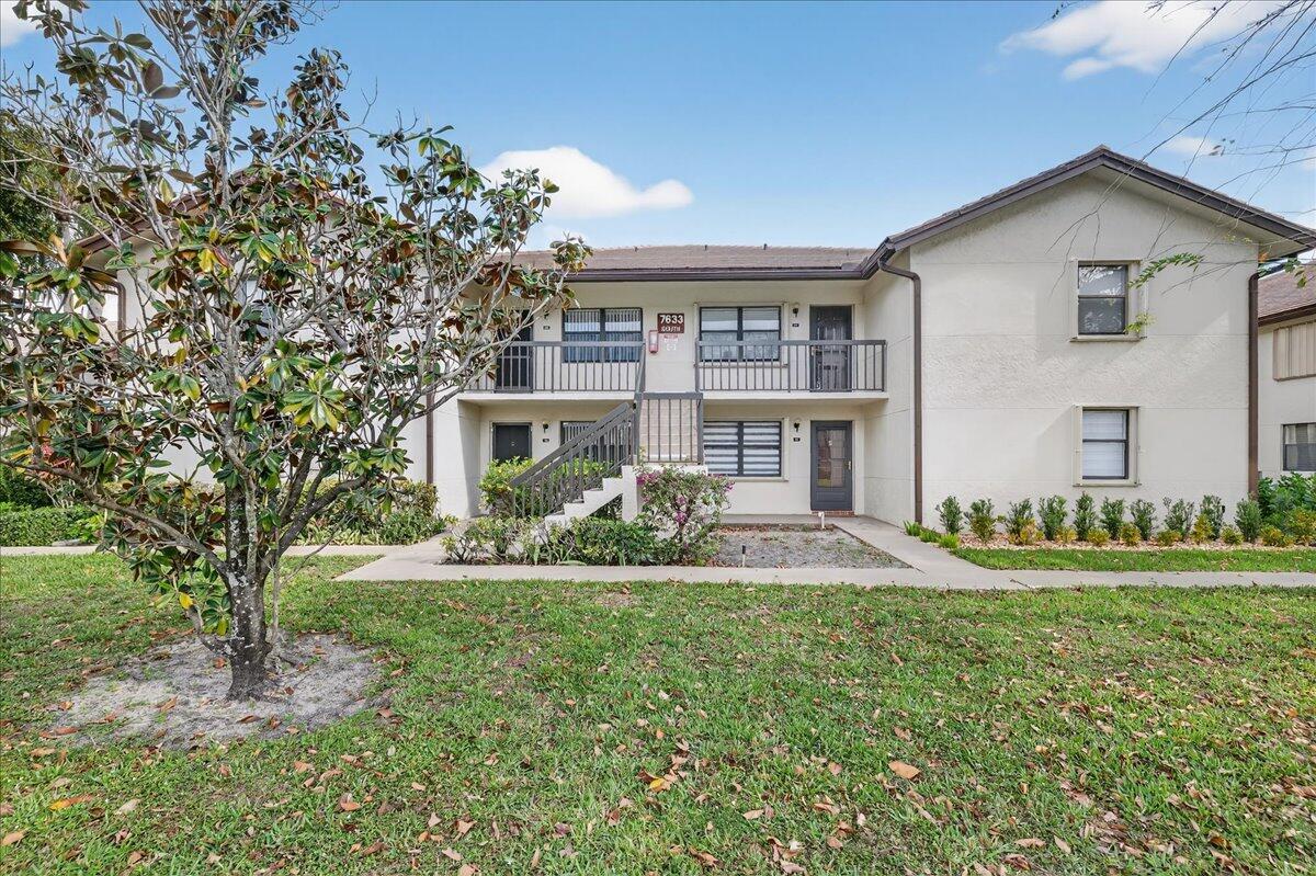 7633 Tahiti Lane 101, Lake Worth, FL 33467