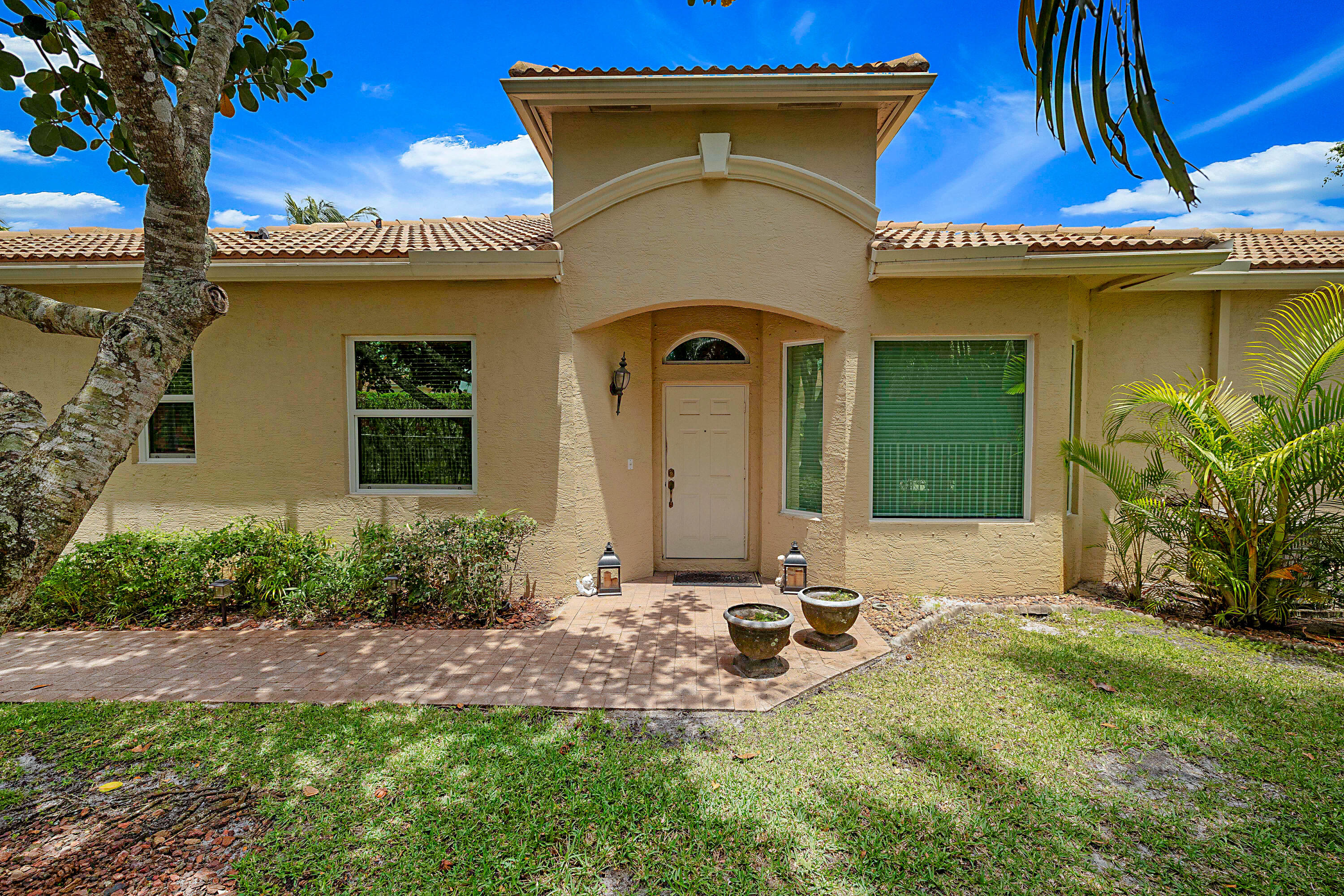 2568 Sandy Cay, West Palm Beach, FL 33411