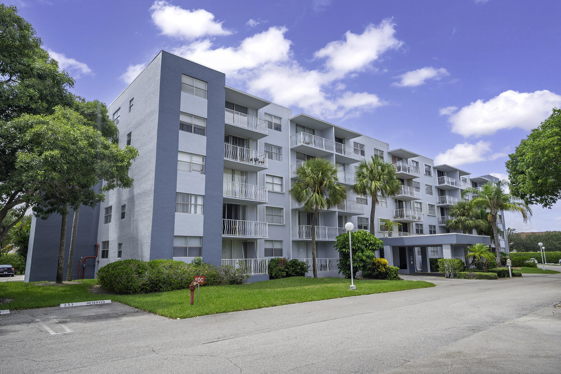 500 Executive Center Drive 3k, West Palm Beach, FL 33401