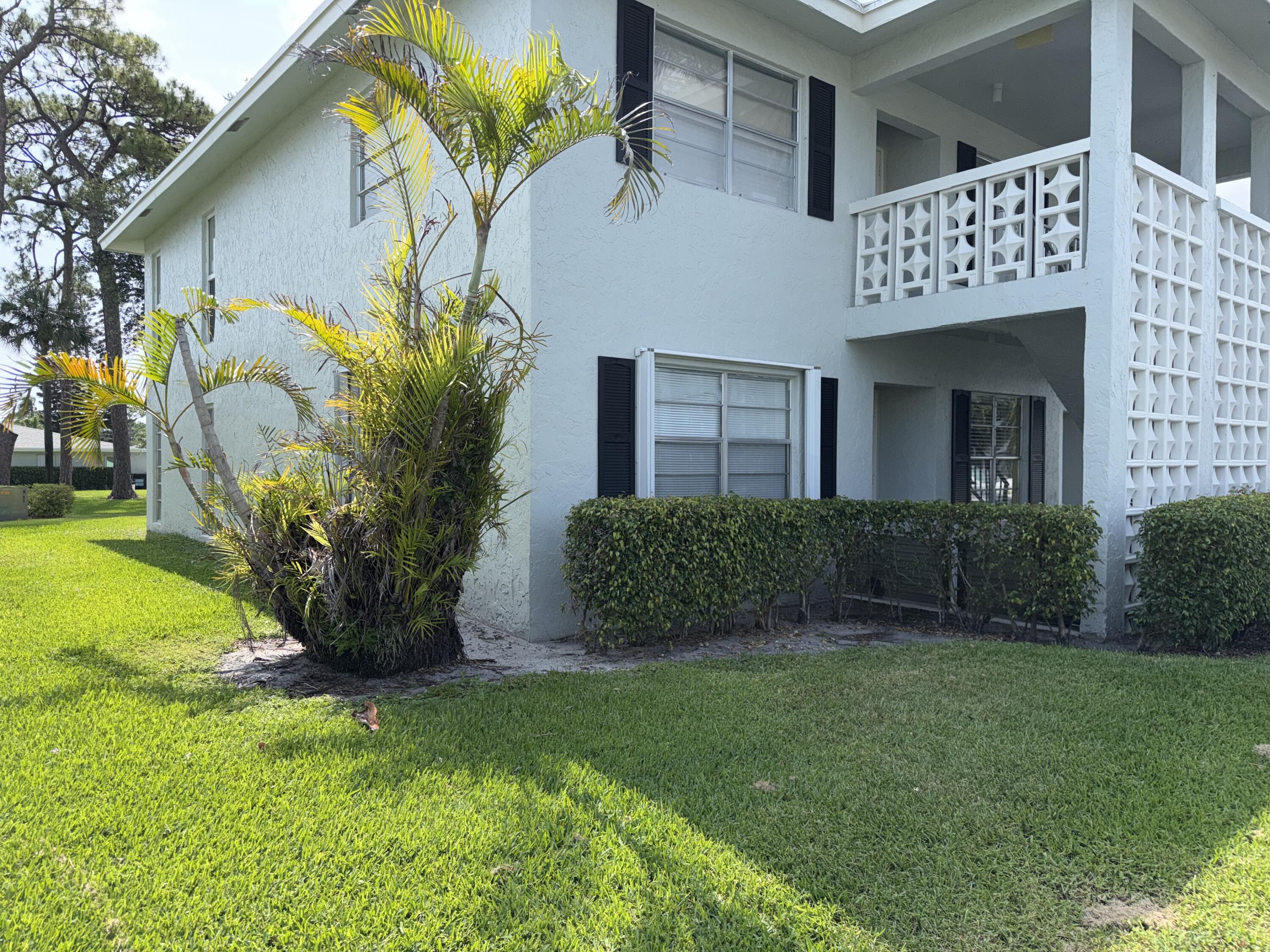 1030 Silk Oak Terrace 101, Delray Beach, FL 33445