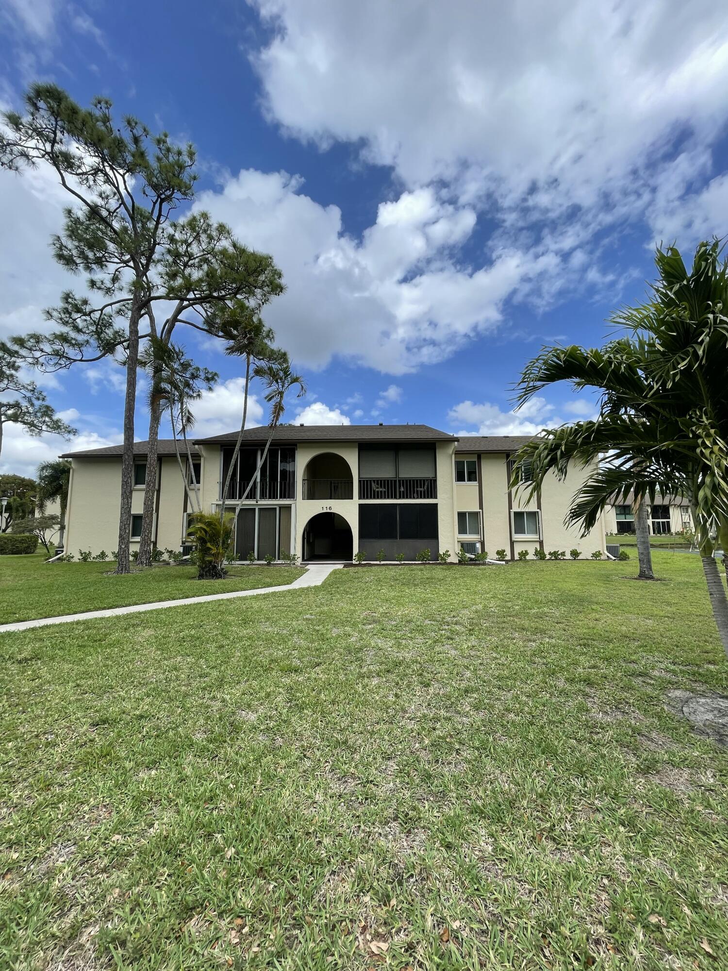 116 Lake Pine Circle A-2, Greenacres, FL 33463
