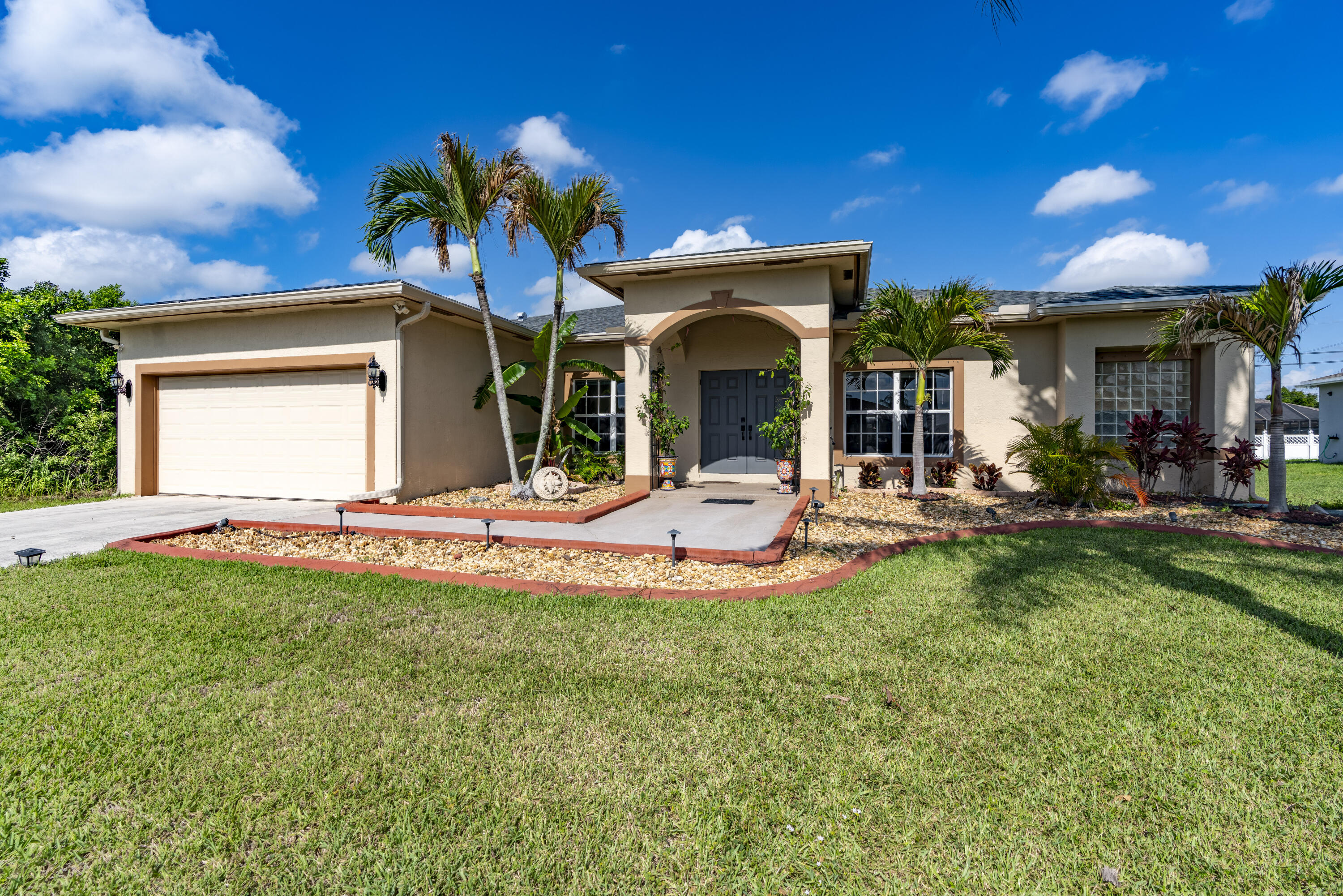 4230 SW Bachman Street, Port St. Lucie, FL 34953