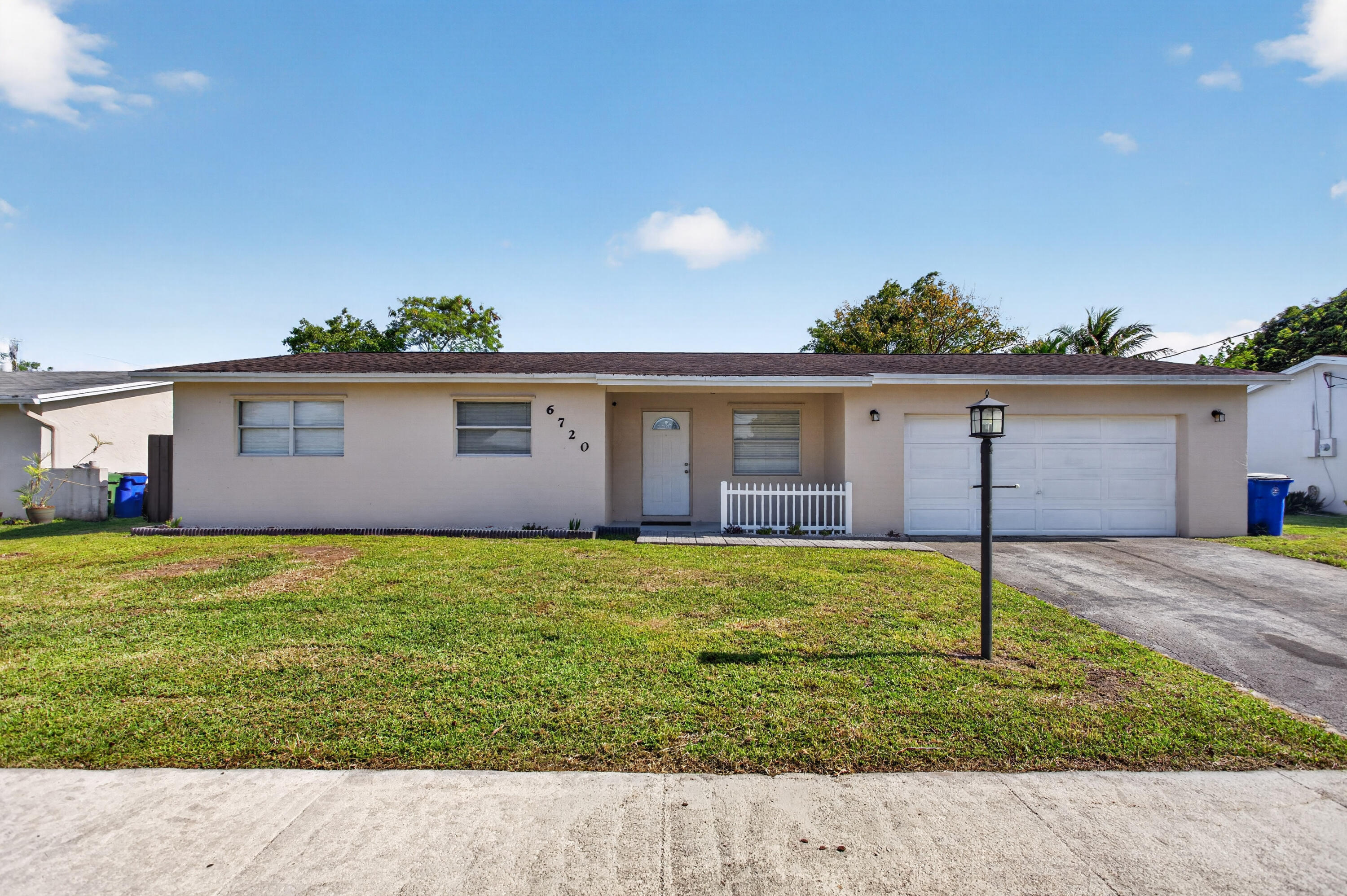 6720 NW 26th Street, Margate, FL 33063
