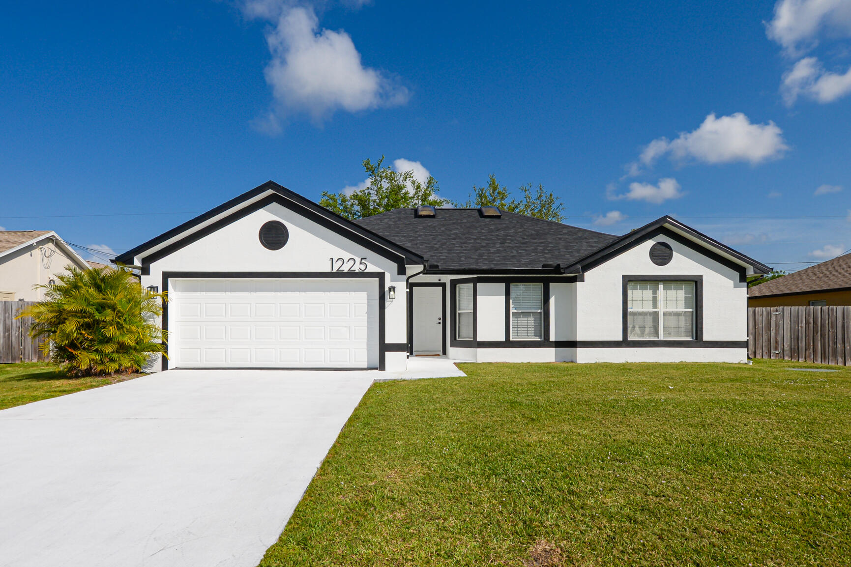 1225 SW Hunnicut Avenue, Port St. Lucie, FL 34953