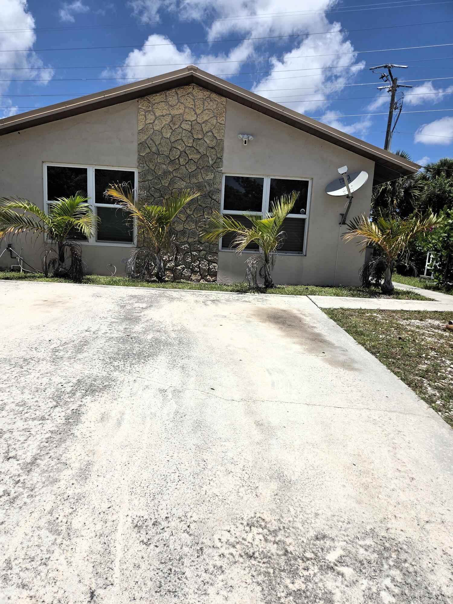 5965 Caribbean Boulevard, West Palm Beach, FL 33407