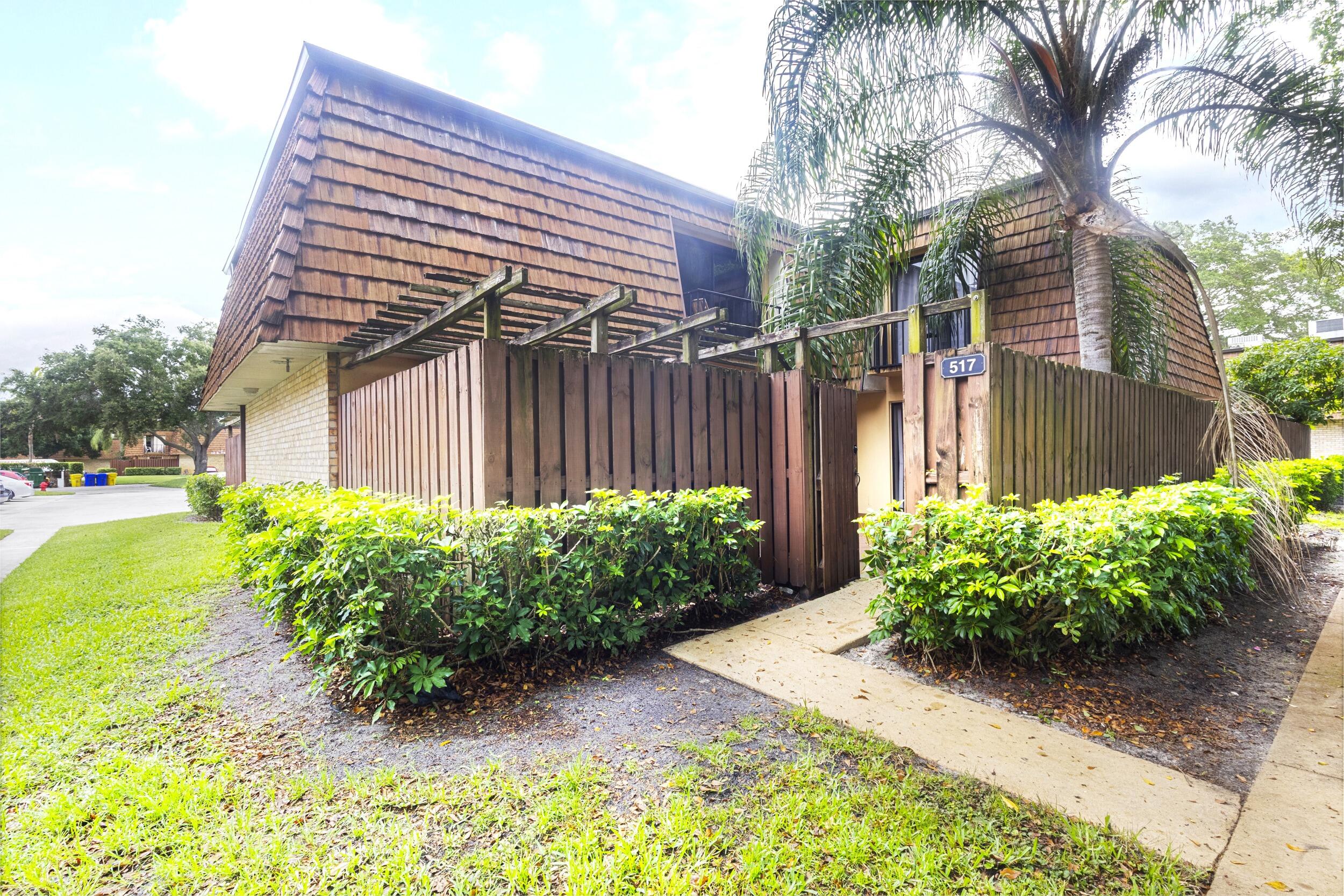 517 5th Lane, Greenacres, FL 33463