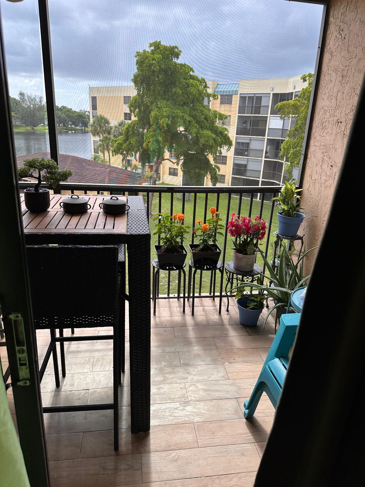 6575 W Oakland Park Boulevard 417, Lauderhill, FL 33313