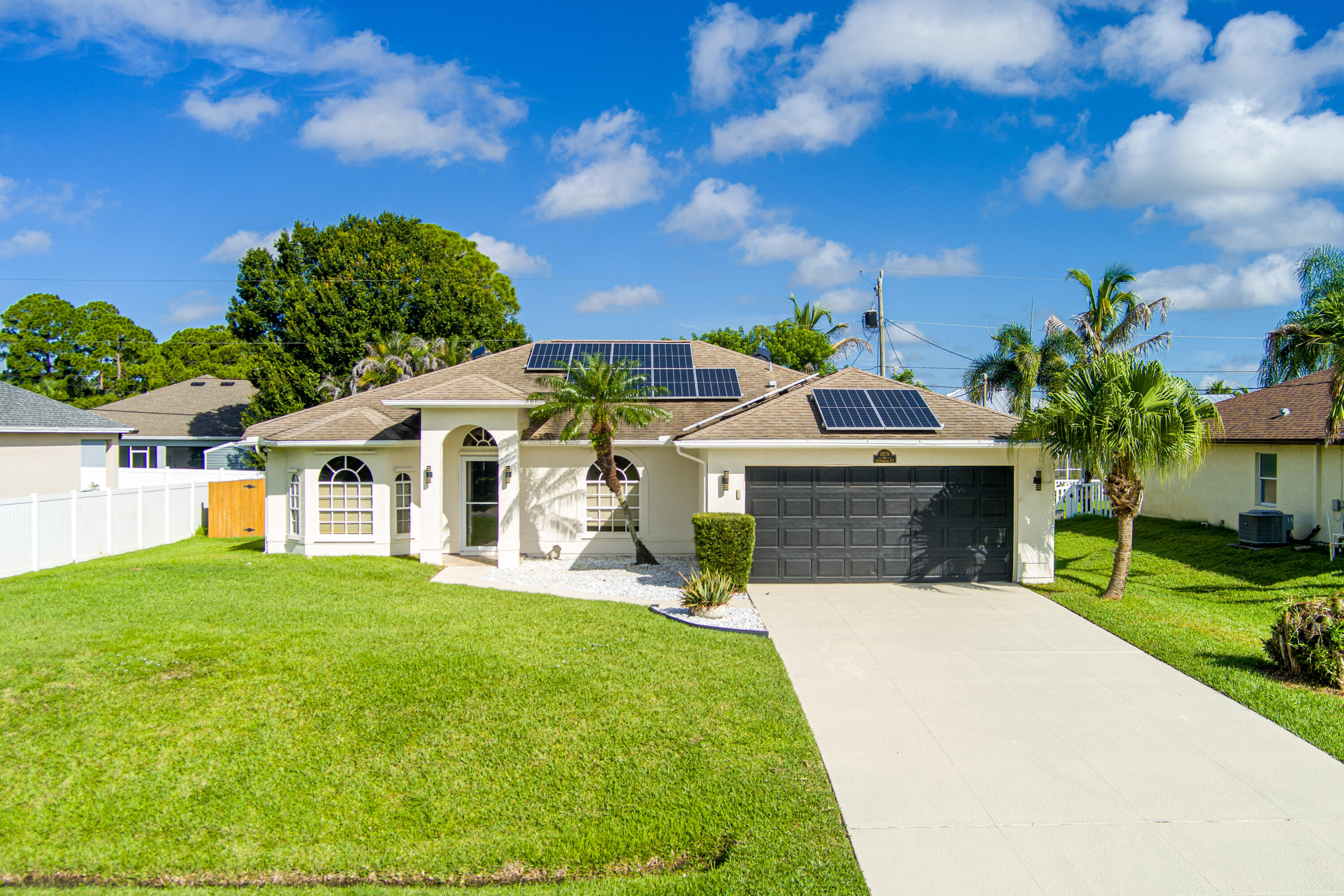 1978 SW Hillman Street, Port St. Lucie, FL 34953