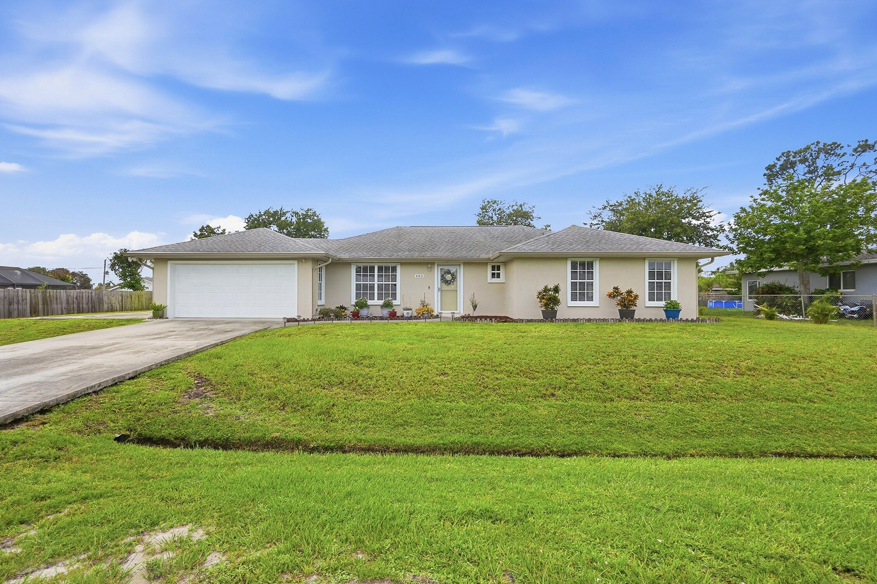 482 SE GALLEON Lane, Port St. Lucie, FL 34983