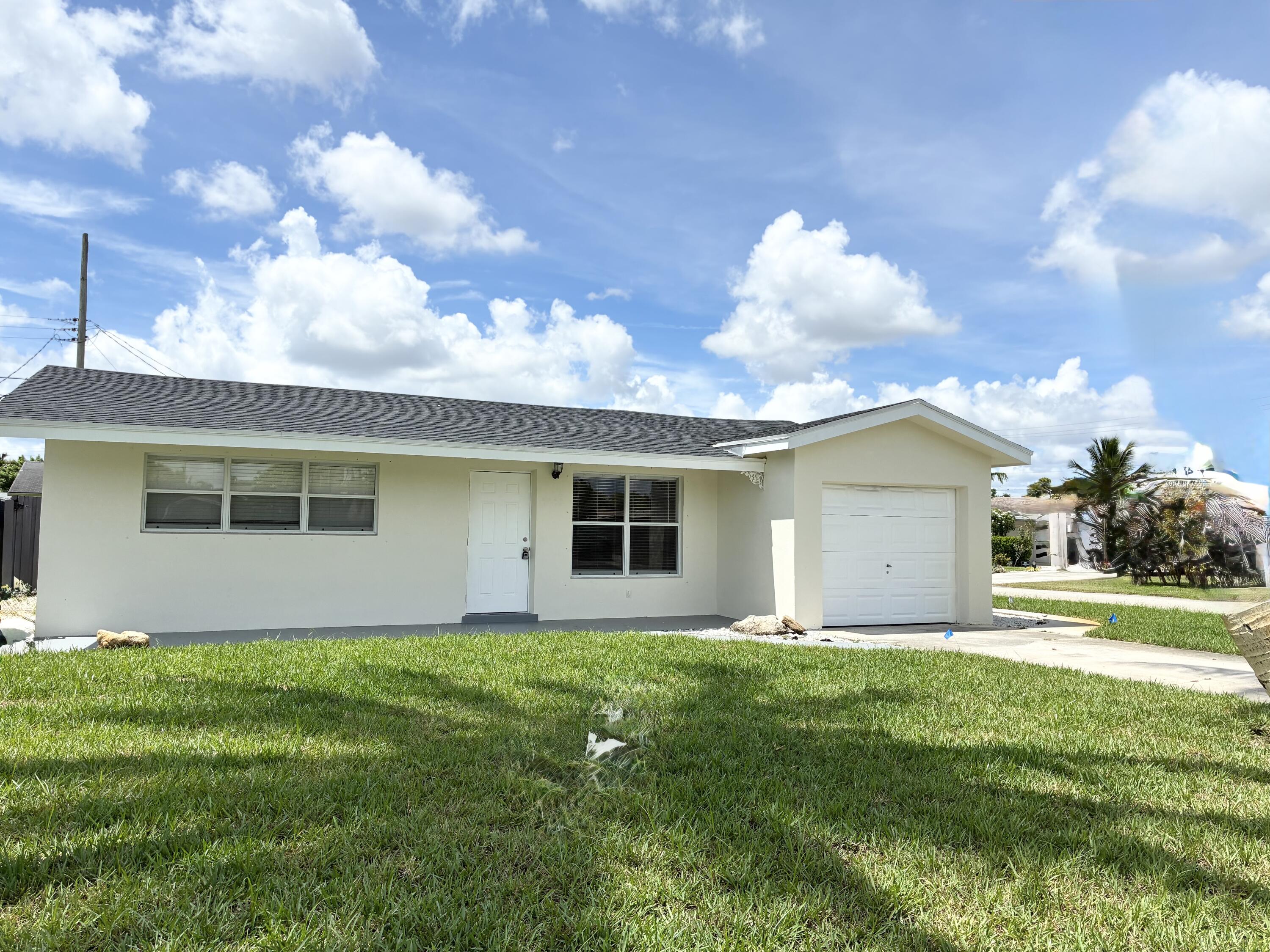 1142 GARNETT Street, Lantana, FL 33462