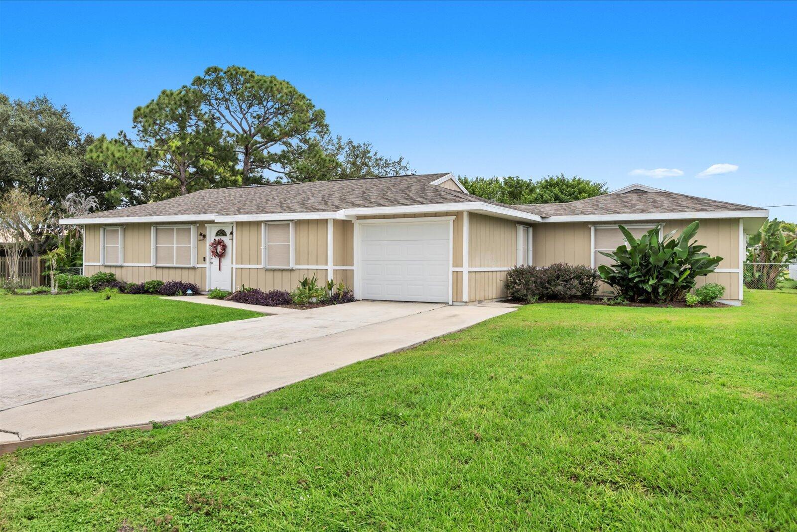 2417 SW RONEY Road, Port St. Lucie, FL 34953