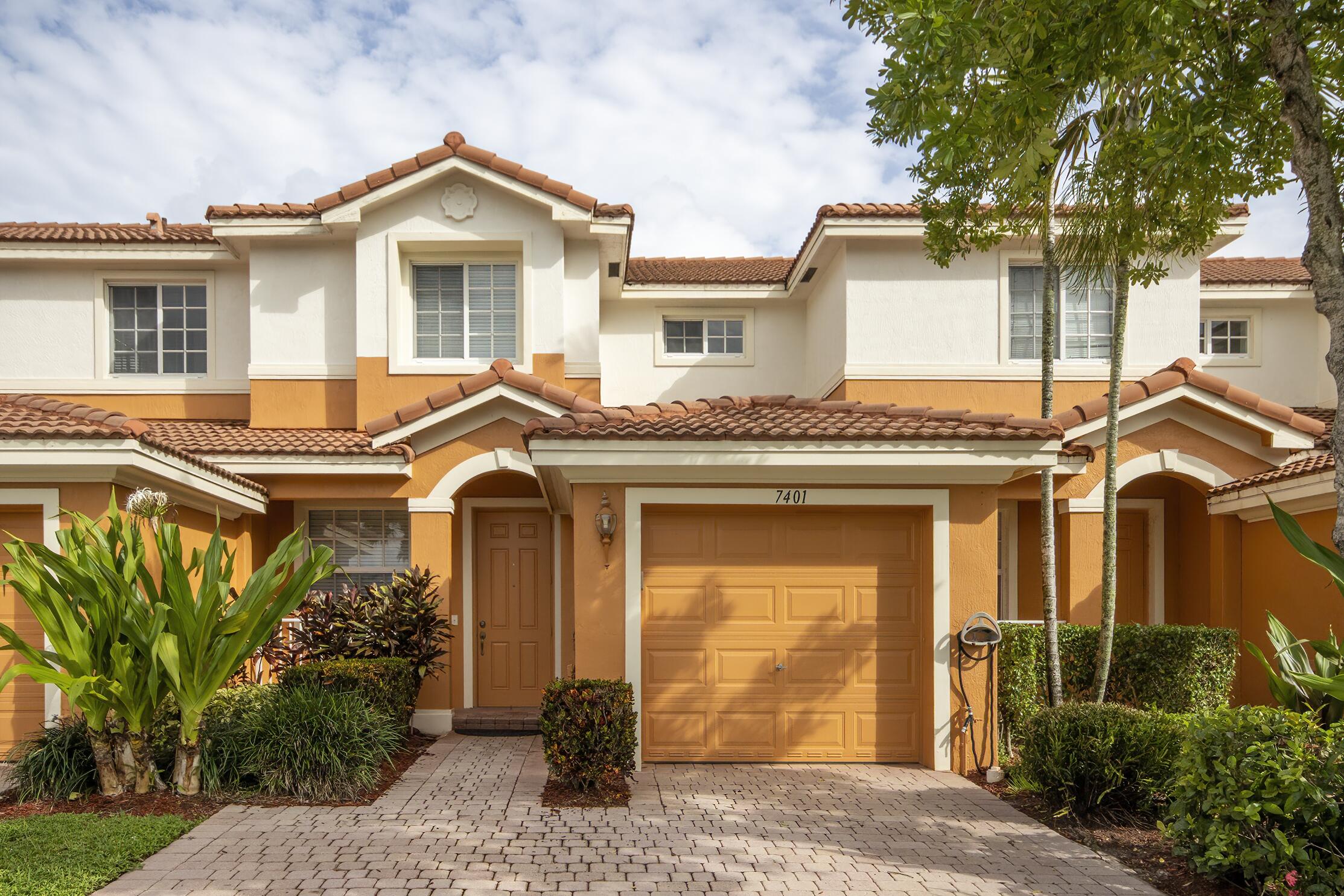7401 Sarentino Lane 211, Boynton Beach, FL 33437