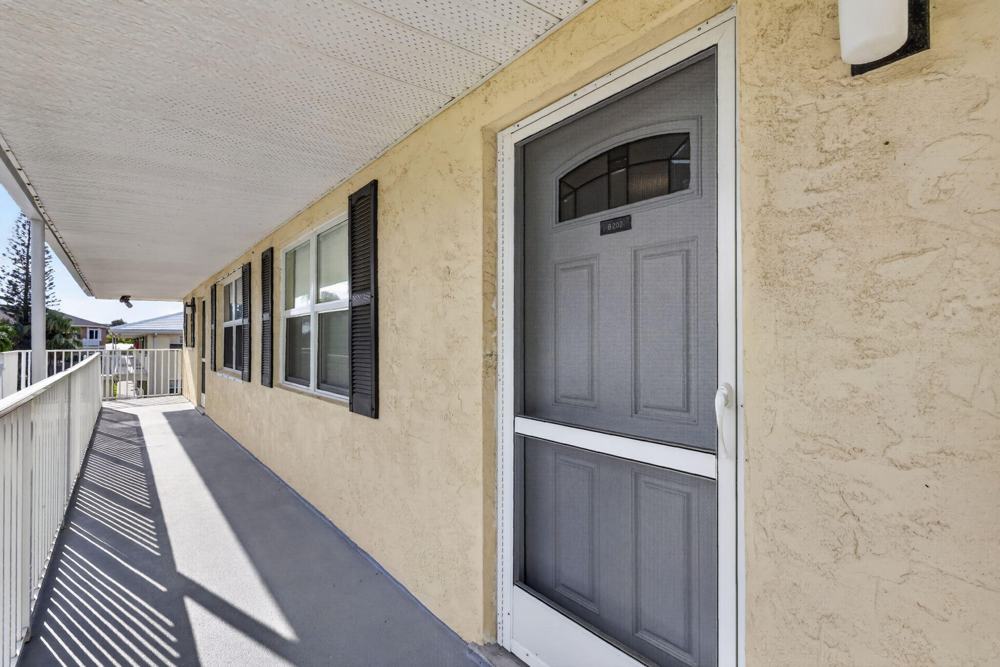 200 N El Mar Drive B202, Jensen Beach, FL 34957