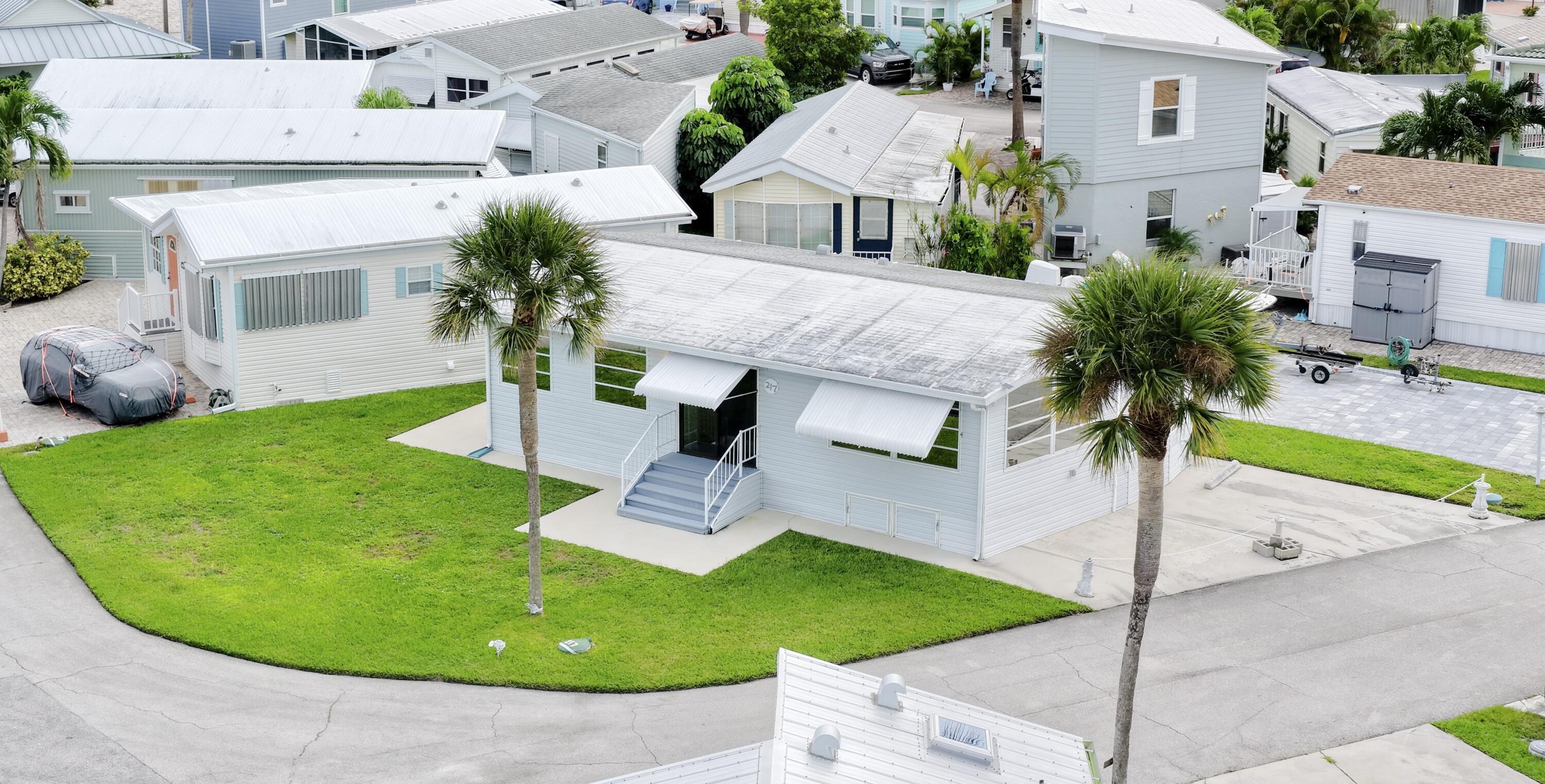 217 Nettles Boulevard, Jensen Beach, FL 34957